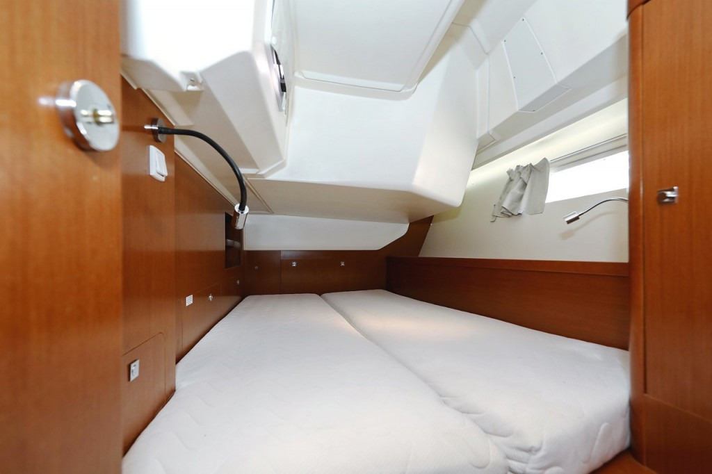 Yacht BENETEAU - Oceanis 41 "Hope"