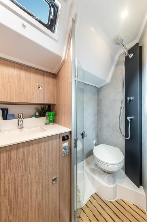 Yacht BAVARIA - C42 Style "Leya"