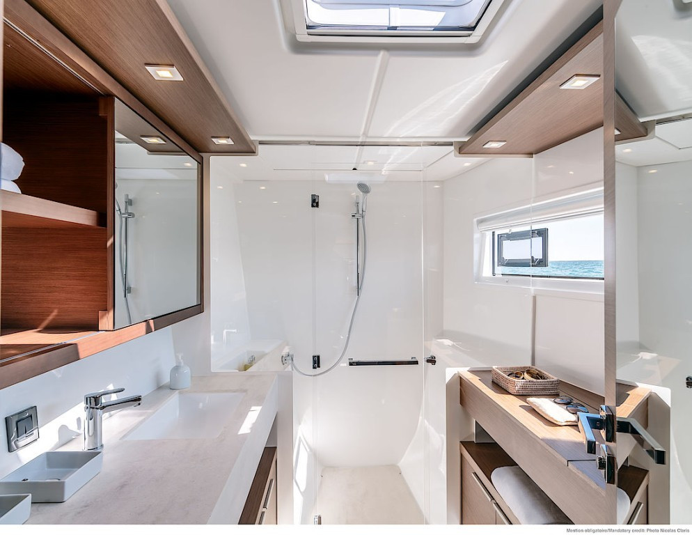 Yacht LAGOON - 46 "Blu"