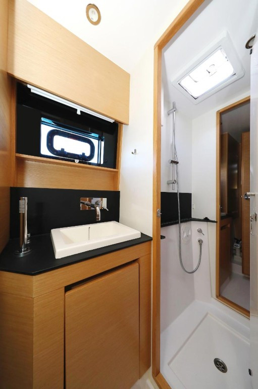 Yacht NAUTITECH - 46 fly "Alphabeta"