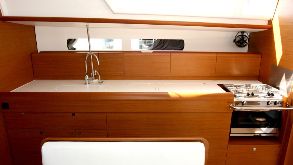 Yacht JEANNEAU - Sun Odyssey 479 "Vencel"