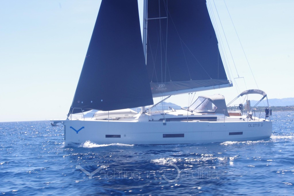 Yacht DUFOUR - 390 Grand Large "Pixie"