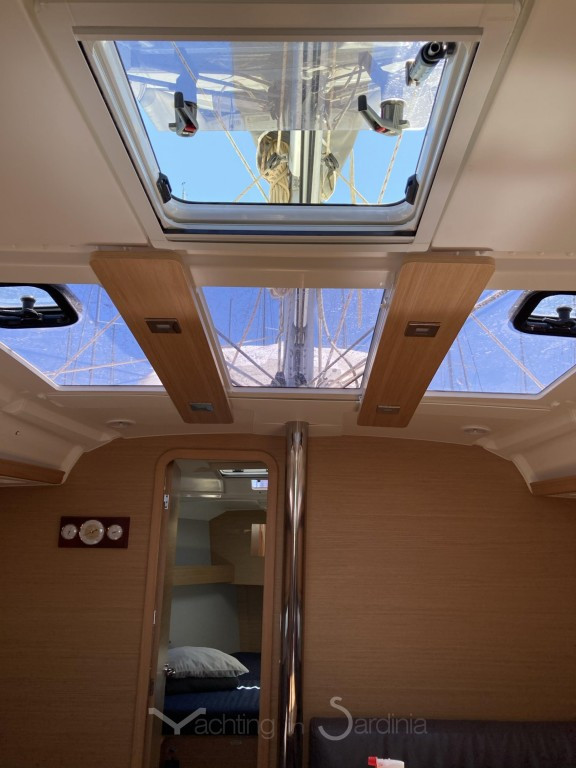 Yacht DUFOUR - 390 Grand Large "Pixie"