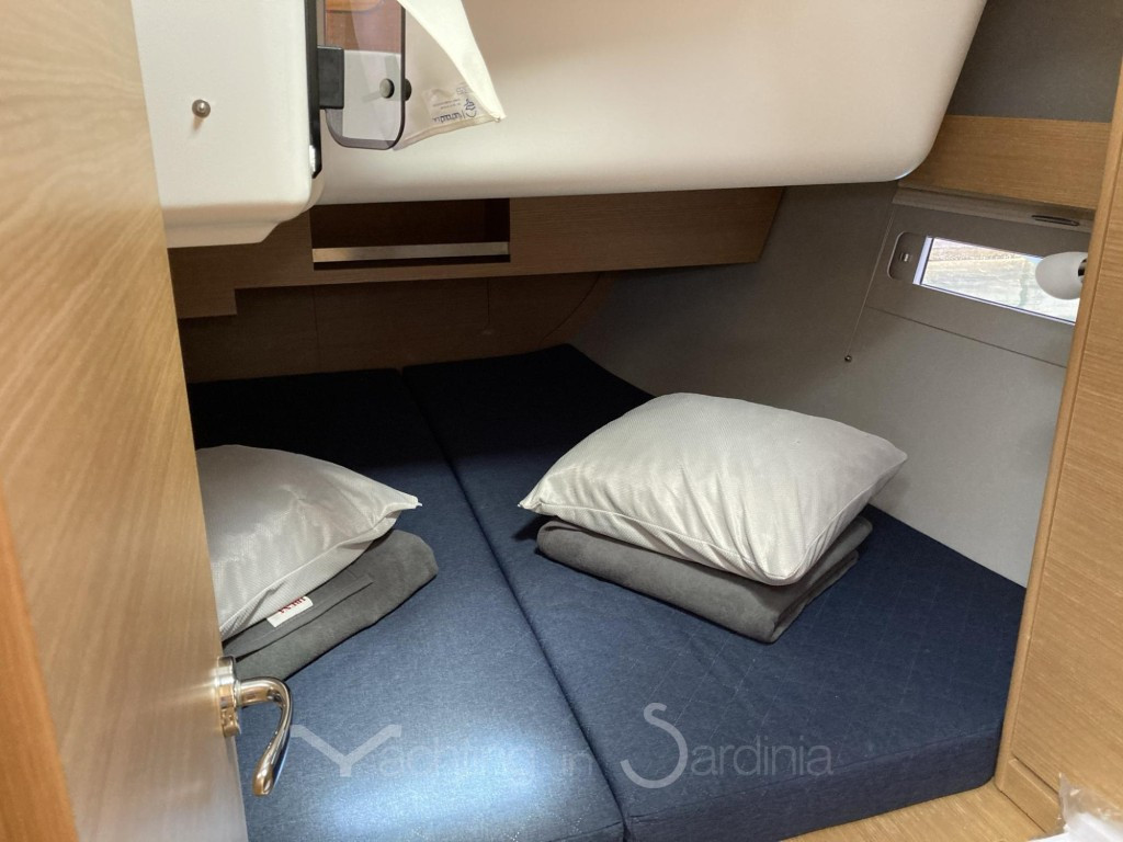 Yacht DUFOUR - 390 Grand Large "Molesta"