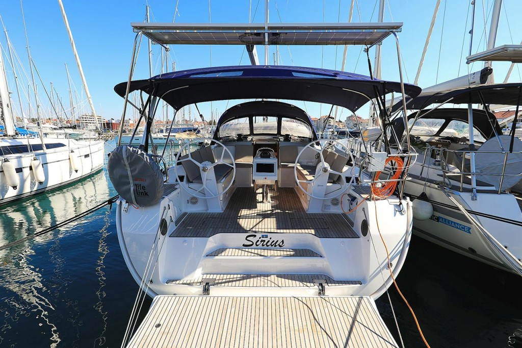 Yacht BAVARIA - Cruiser 46 "Sirius"