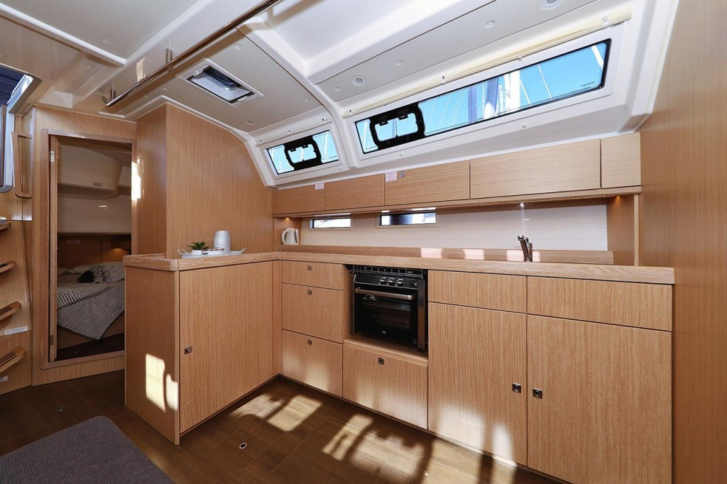 Yacht BAVARIA - Cruiser 46 "Sirius"