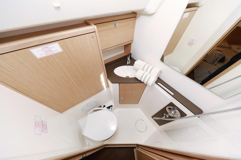 Yacht BAVARIA - Cruiser 46 "Sirius"