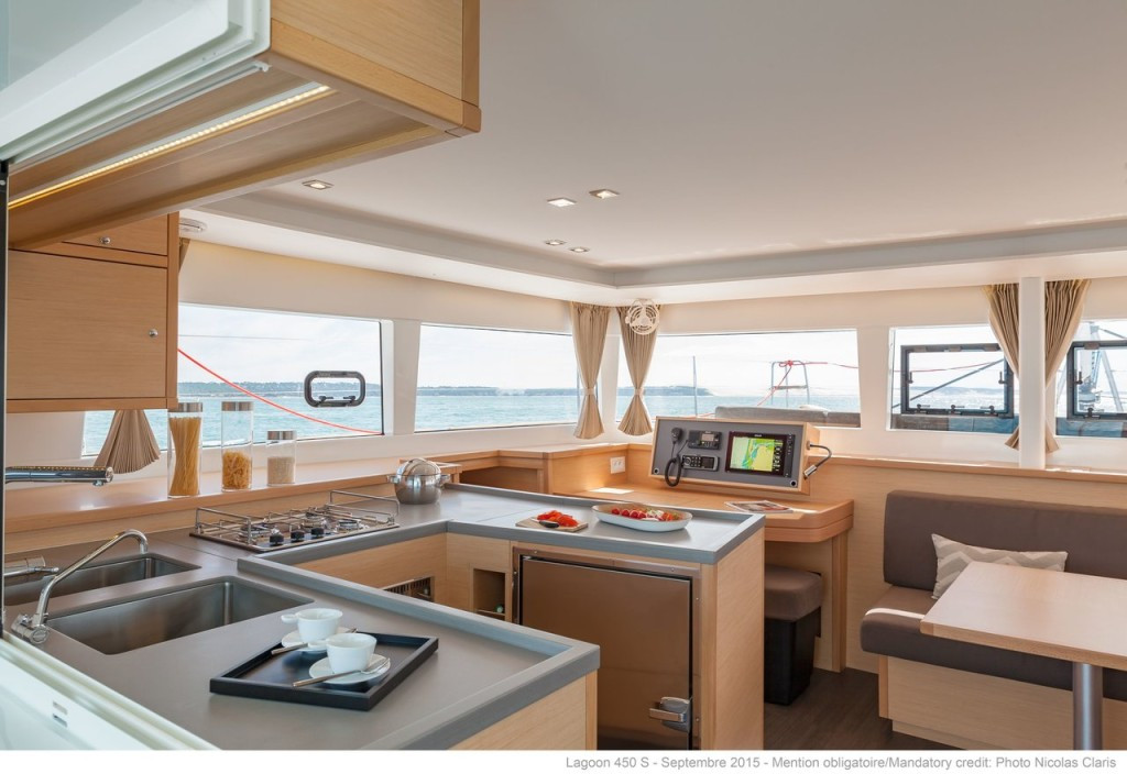 Yacht LAGOON - 450 F "Sea Breeze"