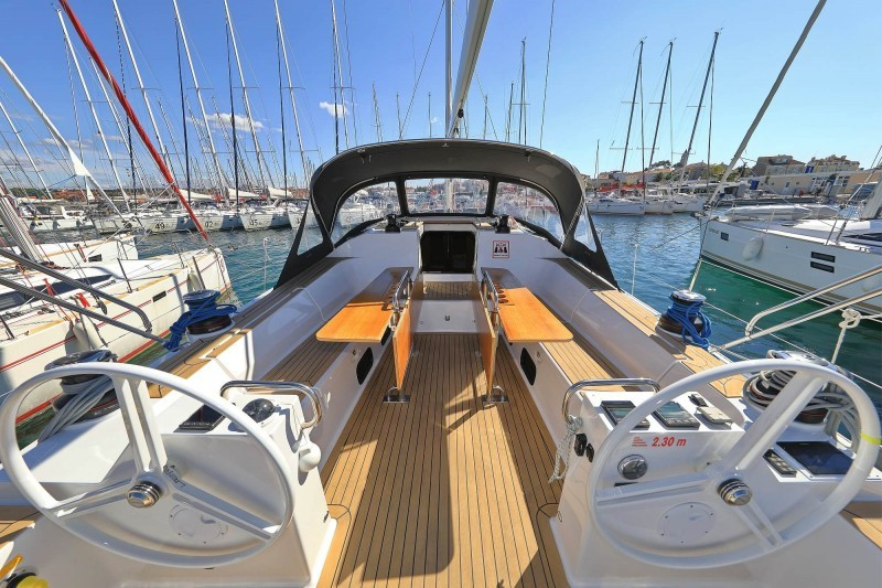 Yacht ELAN - Impression 50.1 "Athena"