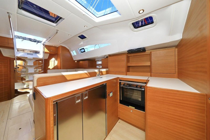 Yacht ELAN - Impression 50.1 "Athena"