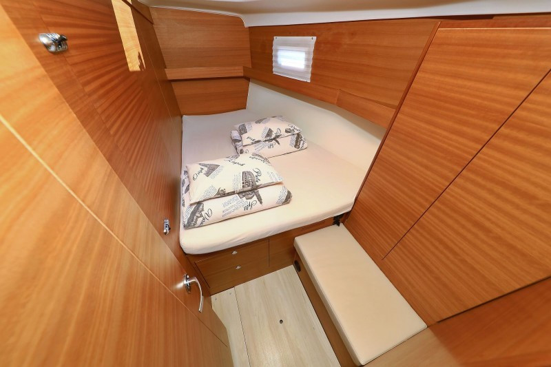 Yacht ELAN - Impression 50.1 "Athena"