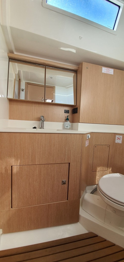 Yacht BAVARIA - C45 Style "Whisper"