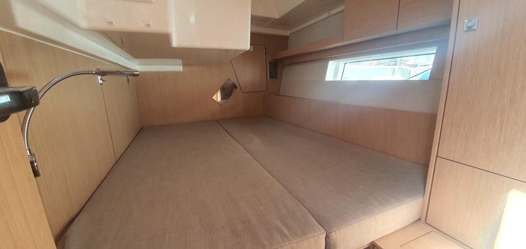 Yacht BAVARIA - C45 Style "Whisper"