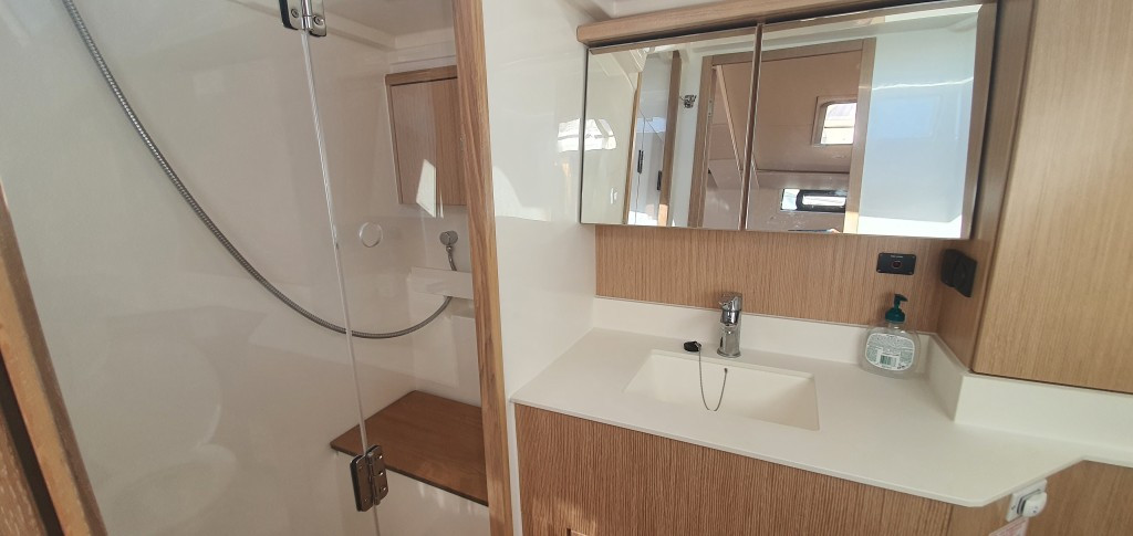 Yacht BAVARIA - C45 Style "Whisper"