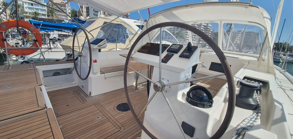 Yacht BAVARIA - C45 Style "Whisper"