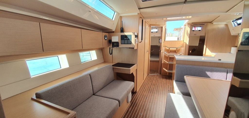 Yacht BAVARIA - C45 Style "Whisper"