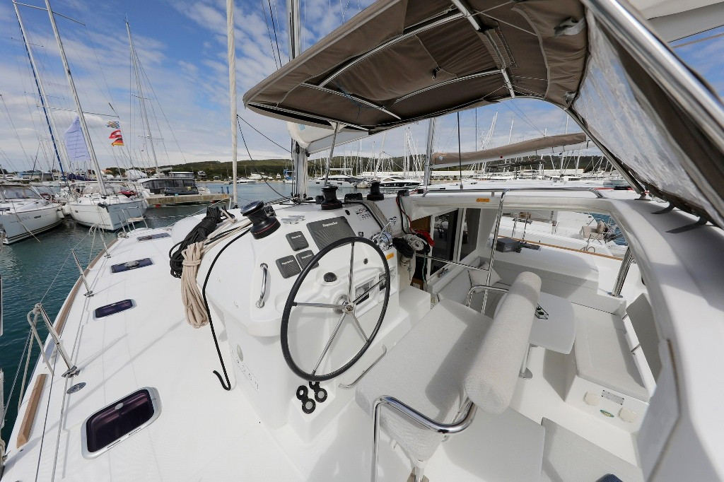 Yacht LAGOON - 400 S2 "Maja V"