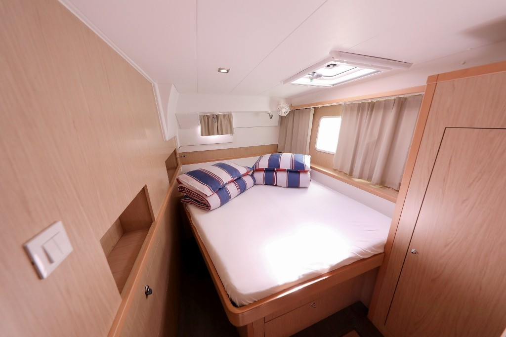 Yacht LAGOON - 400 S2 "Maja V"