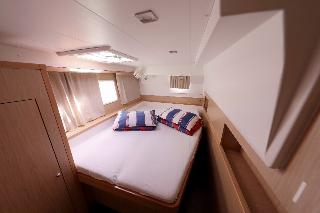 Yacht LAGOON - 400 S2 "Maja V"