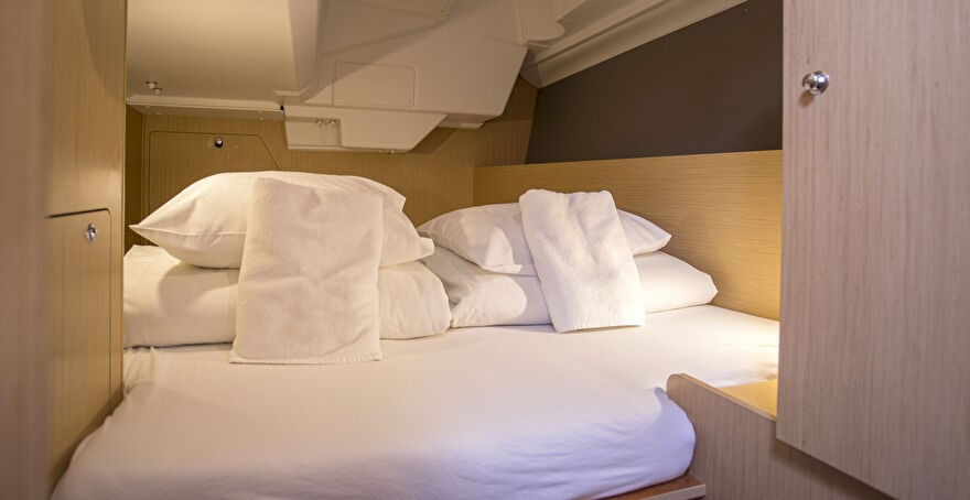 Yacht BENETEAU - Oceanis 38.1 "Bellagio"