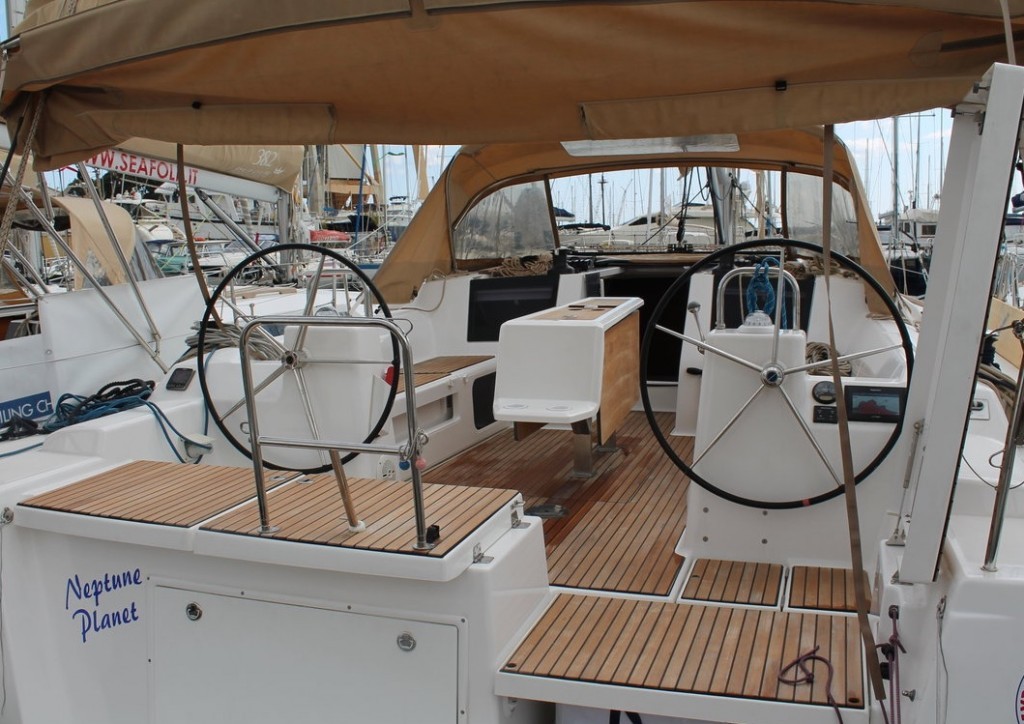 Yacht DUFOUR - 460 Grand Large "Neptune Planet"