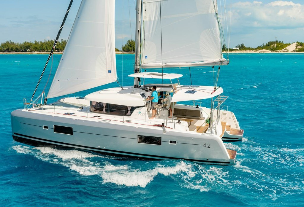 Yacht LAGOON - 42 "Serenity"