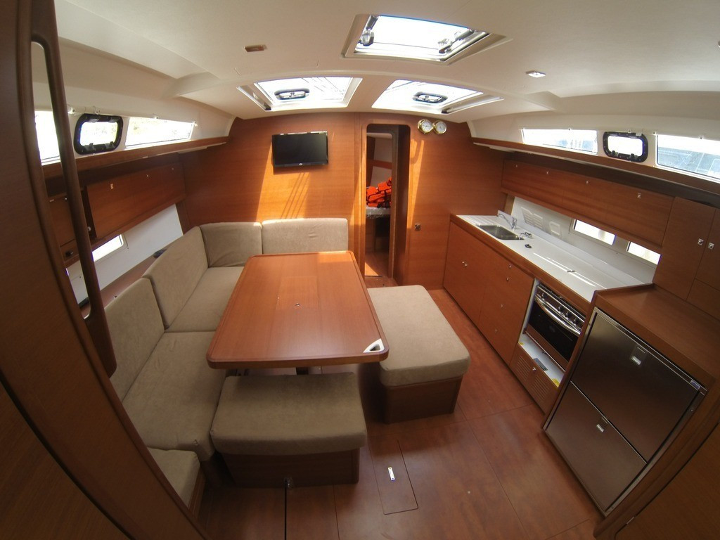 Yacht DUFOUR - 460 Grand Large "Cygnus"