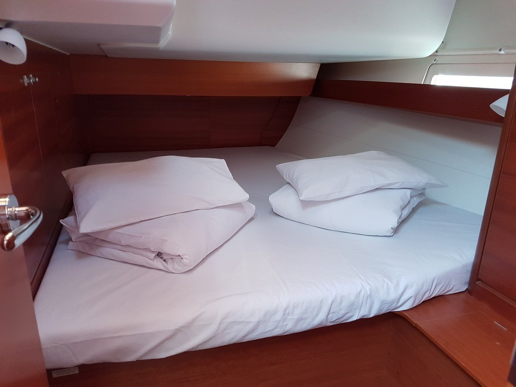 Yacht DUFOUR - 460 Grand Large "Cygnus"