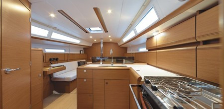 Yacht JEANNEAU - Sun Odyssey 389 "Eol"