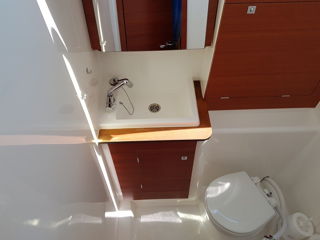 Yacht DUFOUR - 460 Grand Large "Cygnus"