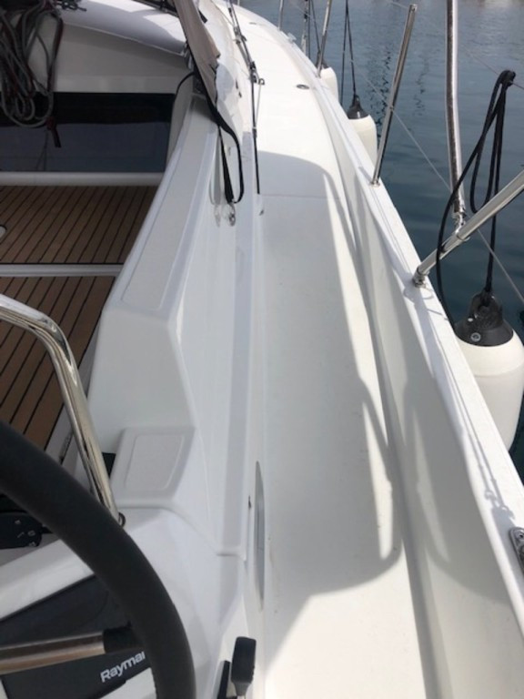 Yacht JEANNEAU - Sun Odyssey 440 "Stardust"