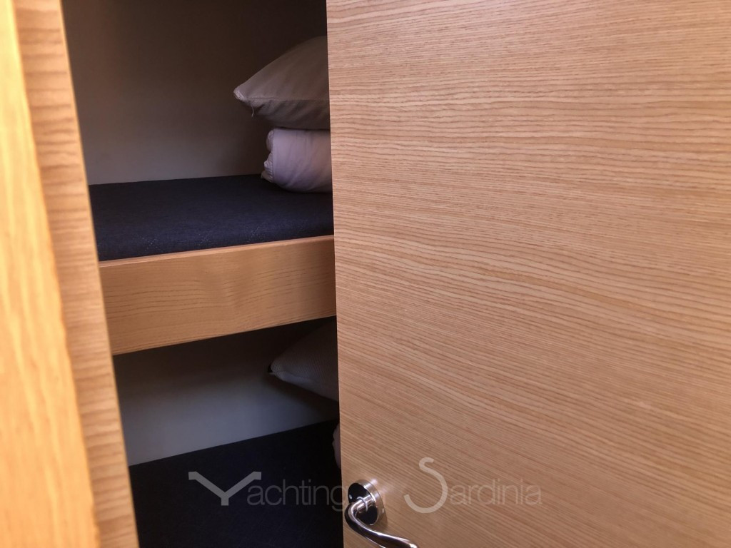 Yacht DUFOUR - 530 Grand Large "Gryffindor"