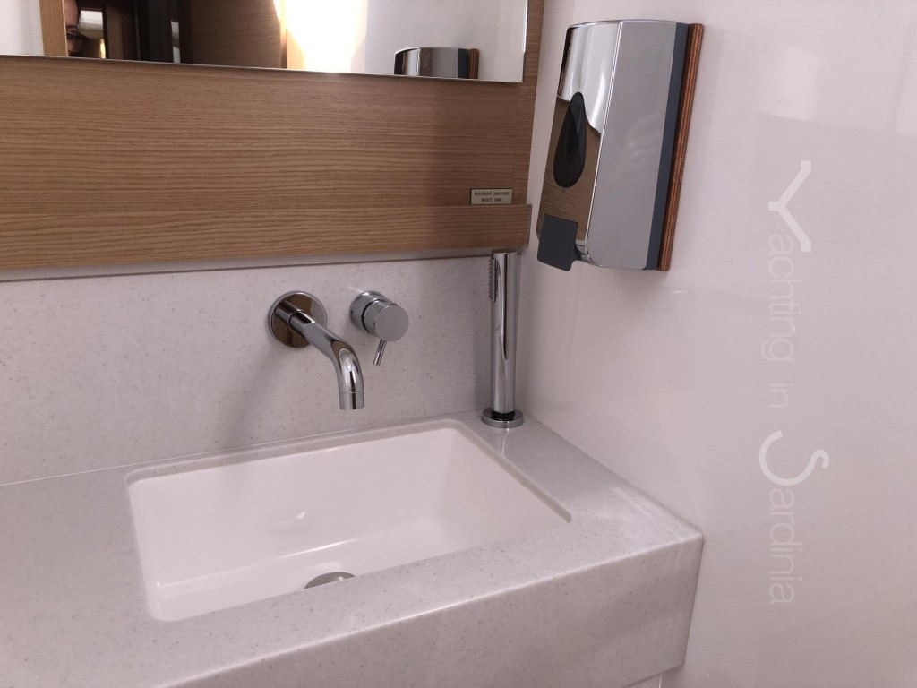 Yacht DUFOUR - 530 Grand Large "Gryffindor"