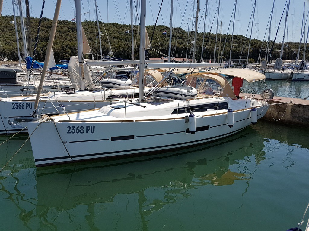 Yacht DUFOUR - 382 Grand Large "Cetus"