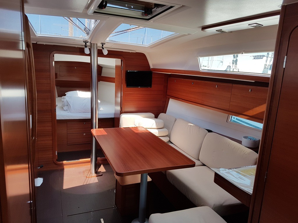 Yacht DUFOUR - 382 Grand Large "Fortuna"
