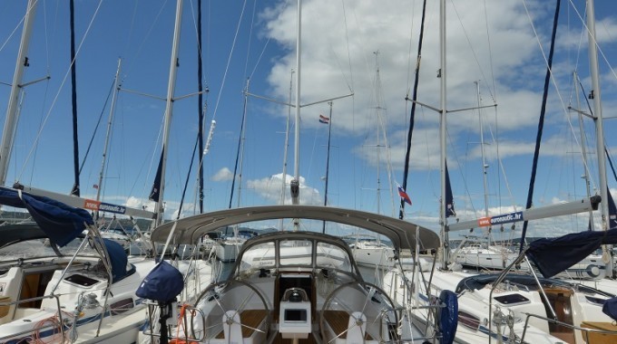 Yacht BAVARIA - Cruiser 37 "Prima"