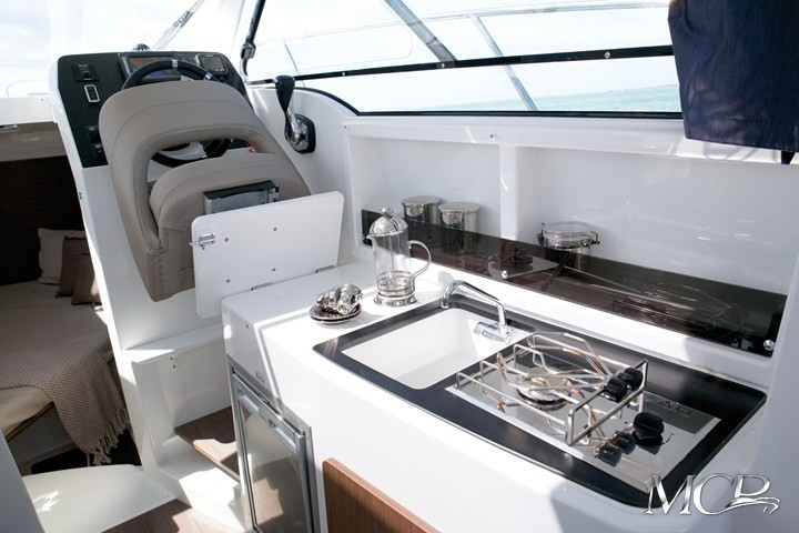 Yacht BENETEAU - Antares 8 OB "450 KK"