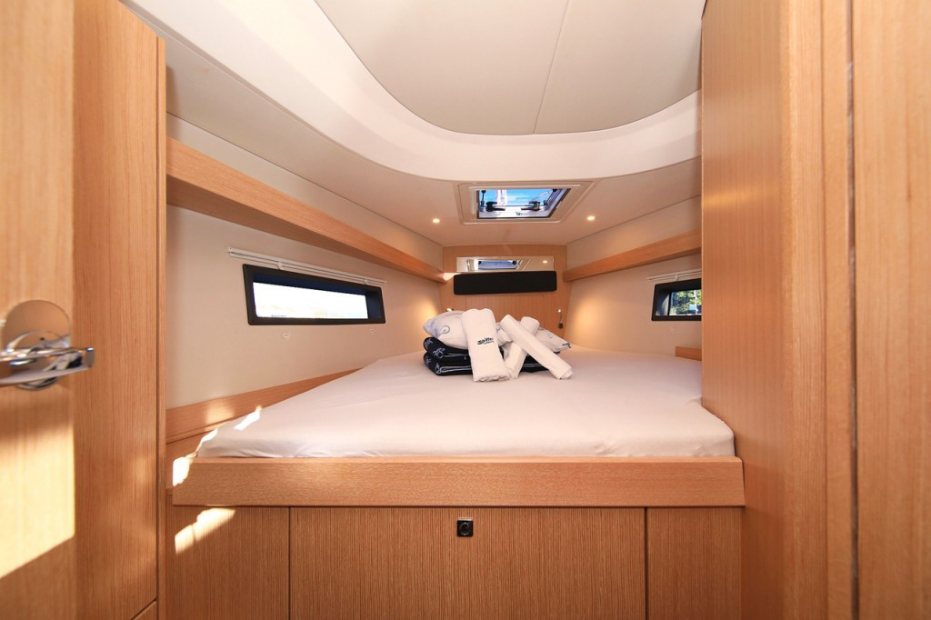 Yacht BAVARIA - C42 "Lizzy"