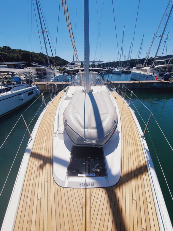 Yacht BAVARIA - C42 "Flotte Lotte"