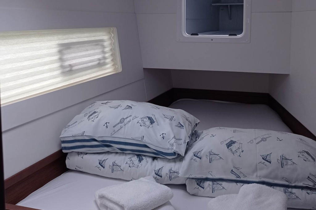 Yacht LAGOON - 40 "Wera of Sweden"