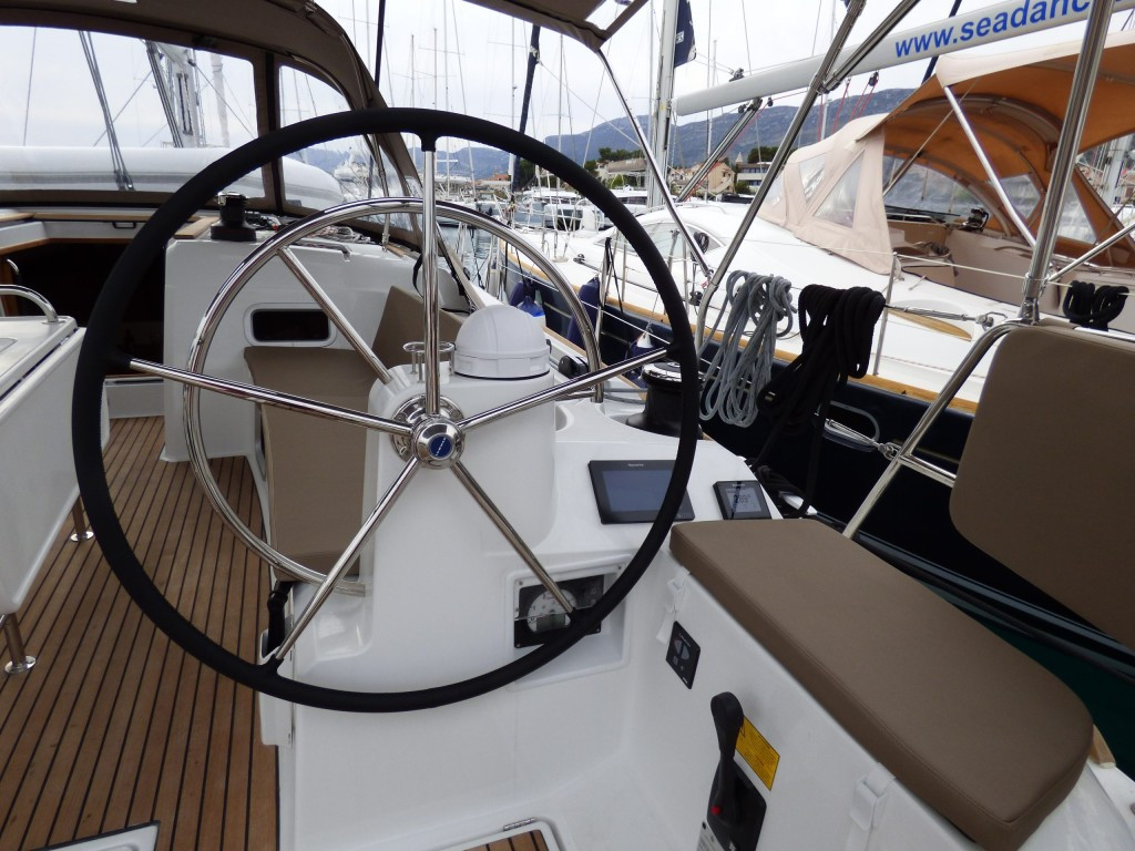 Yacht JEANNEAU - Sun Odyssey 519 "Geronimo"