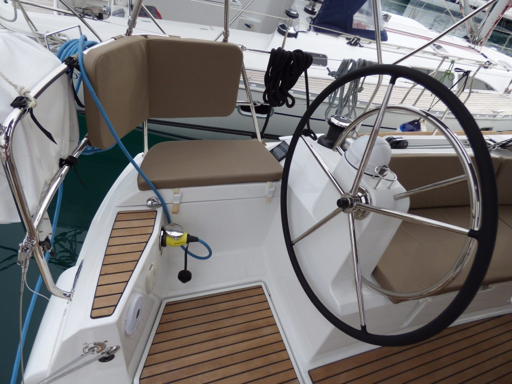 Yacht JEANNEAU - Sun Odyssey 519 "Geronimo"