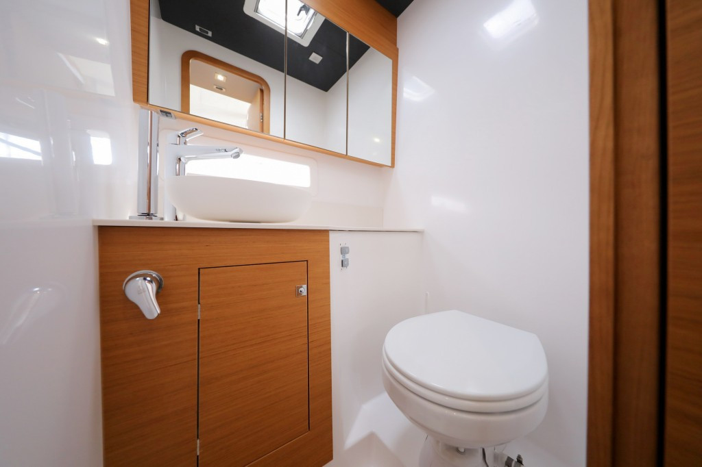 Yacht DUFOUR - 48 "Make Me Yours"