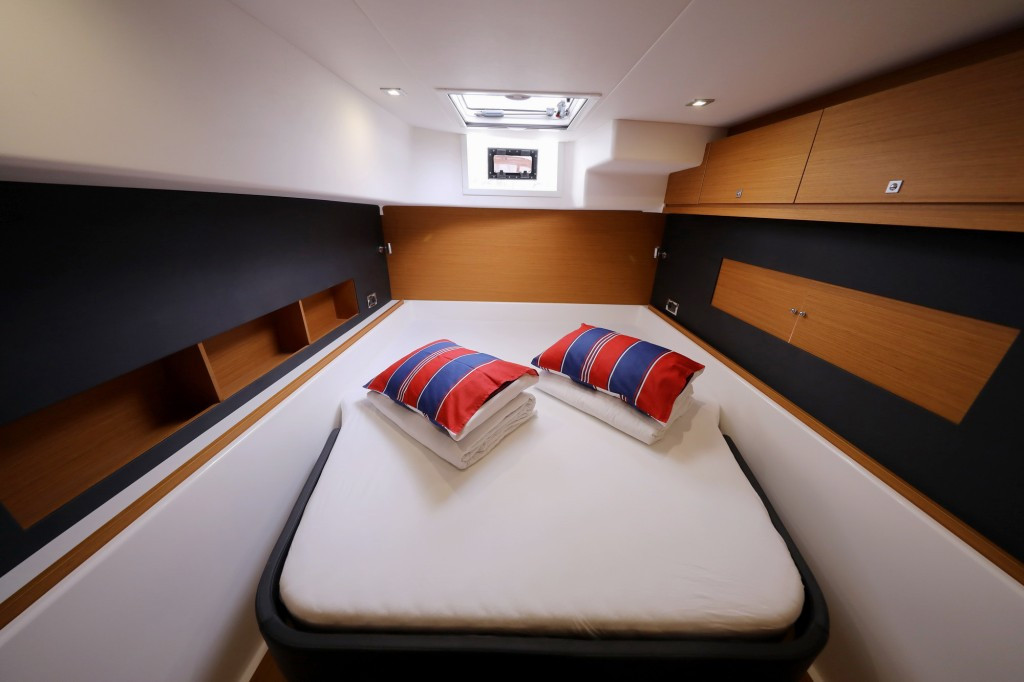 Yacht DUFOUR - 48 "Make Me Yours"