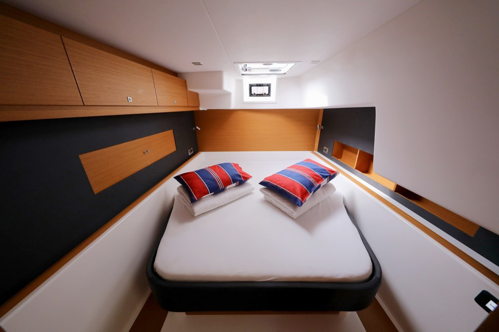 Yacht DUFOUR - 48 "Make Me Yours"