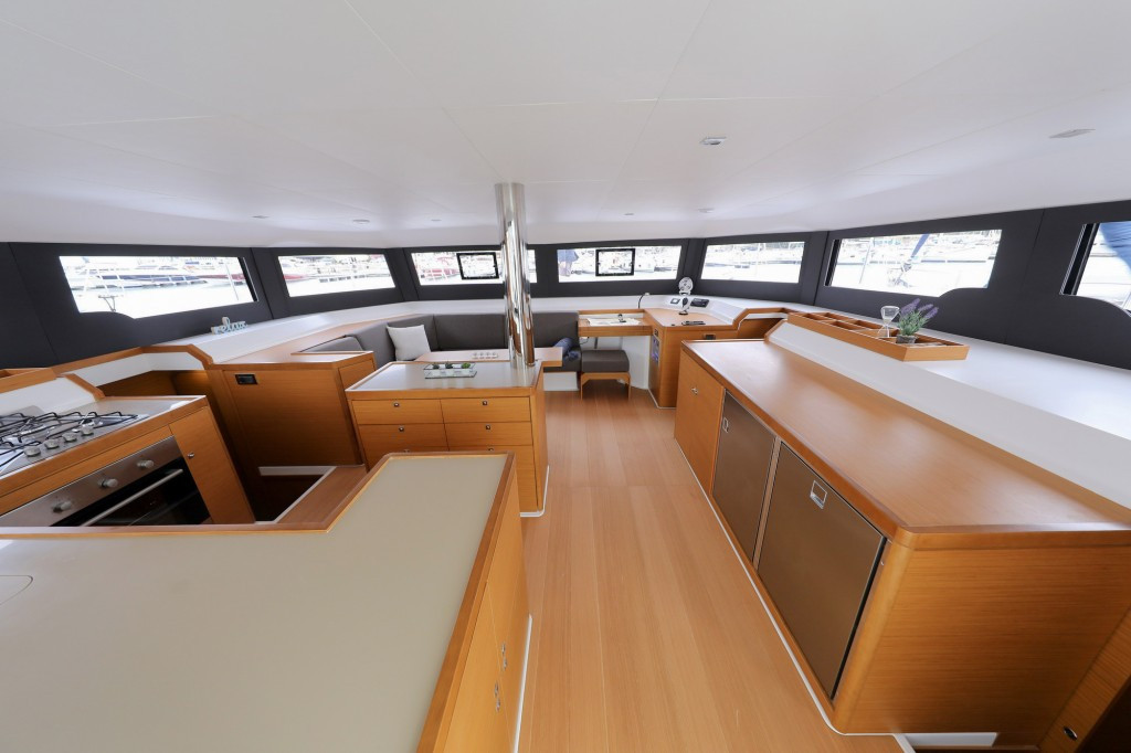 Yacht DUFOUR - 48 "Make Me Yours"