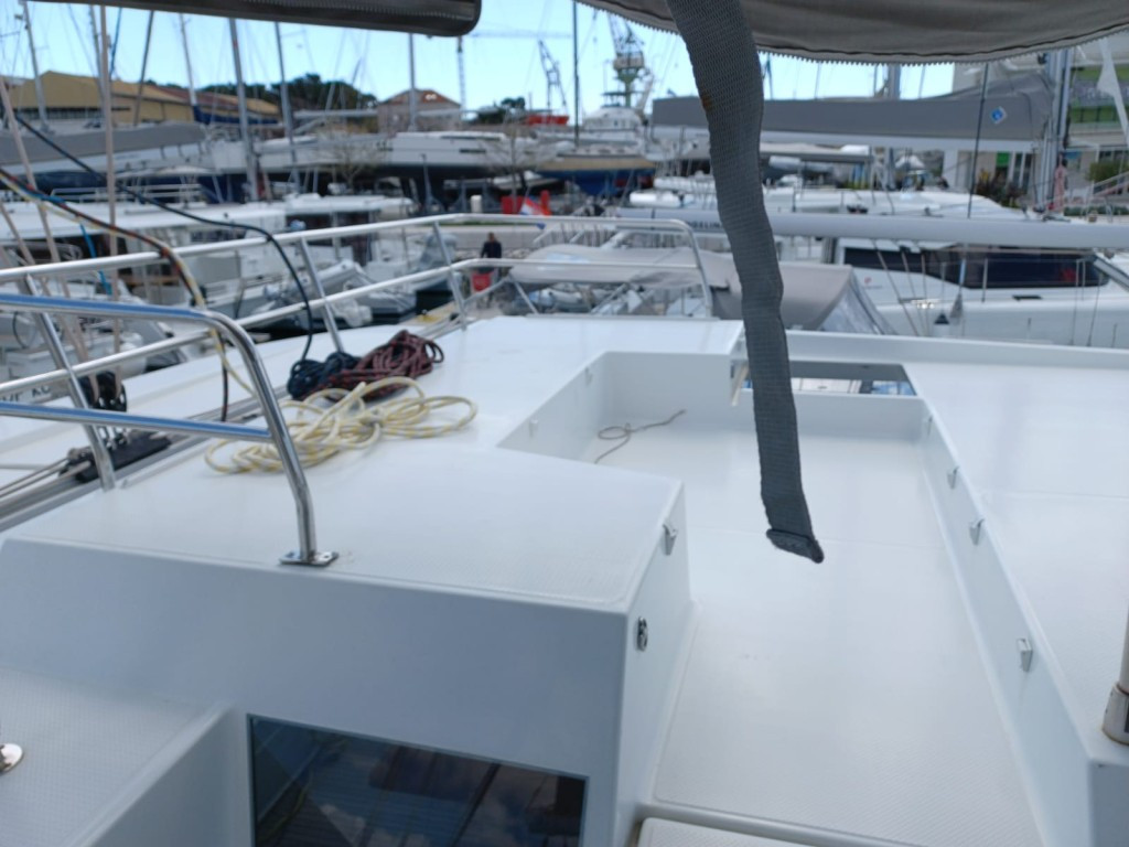 Yacht FOUNTAINE PAJOT - Saona 47 "Nina V"