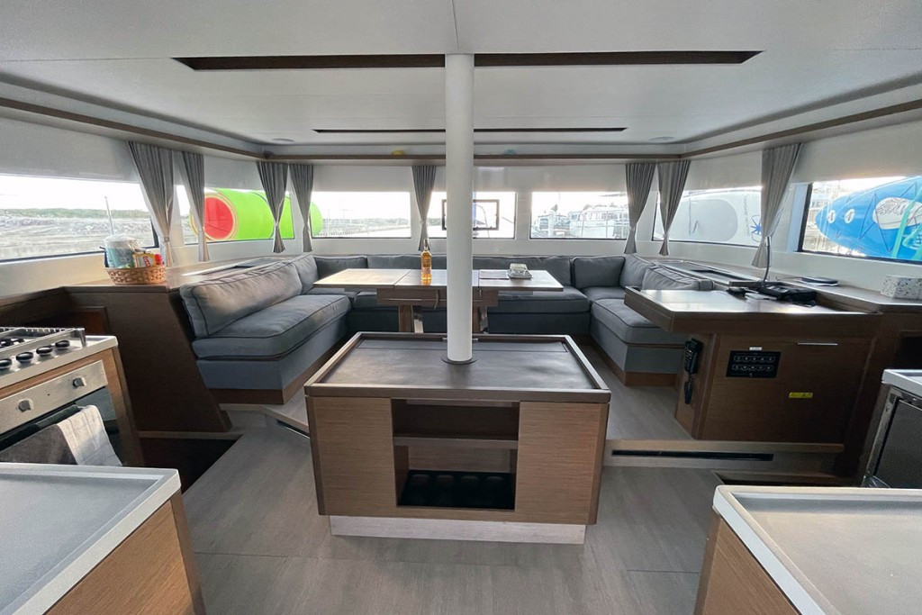 Yacht LAGOON - 50 "Ragnarök"