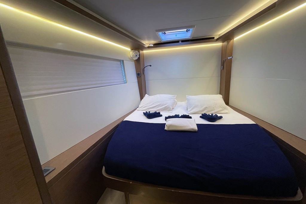 Yacht LAGOON - 50 "Ragnarök"