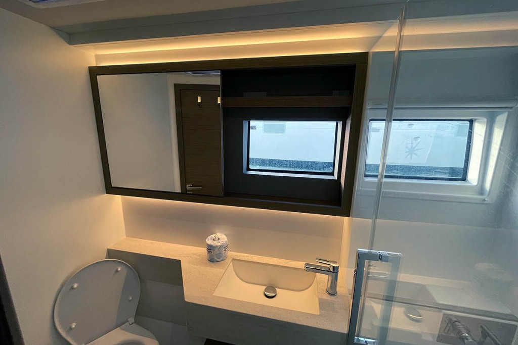 Yacht LAGOON - 50 "Ragnarök"